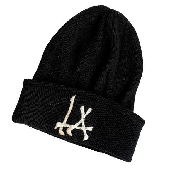 Brandy Melville Black LA Bones Beanie - Picture 2 of 5